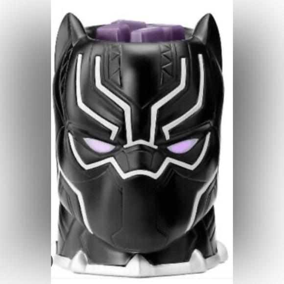 Scentsy Warmer -Black Panther 🖤 NEW IN THE BOX🖤 - Picture 1 of 4